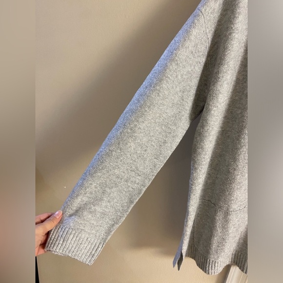 Talbots Gray Women's Cardigan Sweater - Picture 6 of 11